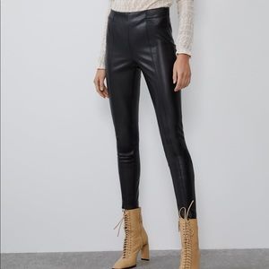 Zara Faux Leather Leggings With Zipper